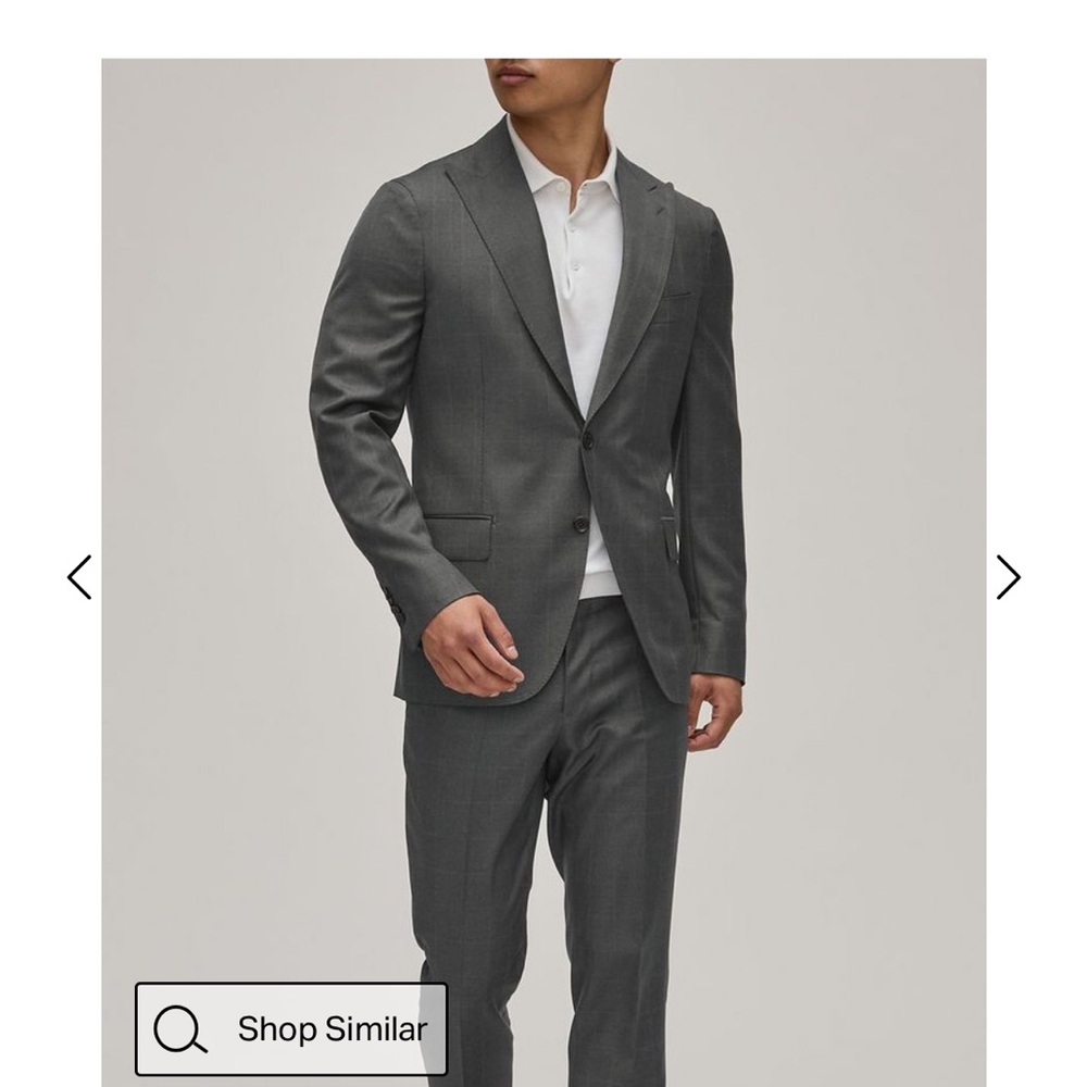 NEW grey men’s HAROLD’S Italian suit from Harry Rosen. 42 (EU52) jacket 36 waist